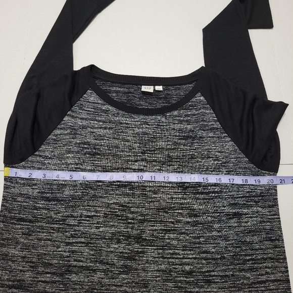 Gap long sleeve - Picture 6 of 7
